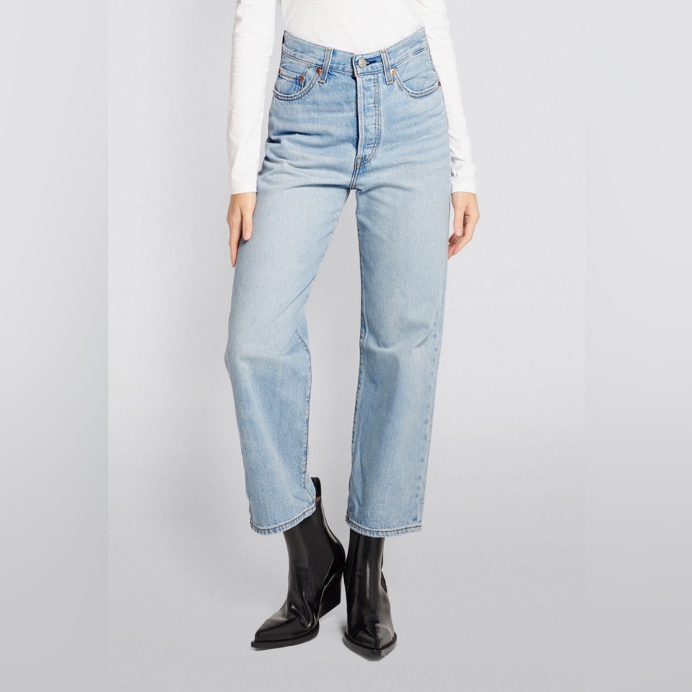 Levi’s Ribcage Straight Ankle Jean